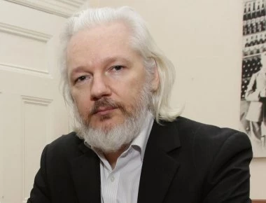 O ιδρυτής των WikiLeaks πήρε υπηκοότητα από τον Ισημερινό